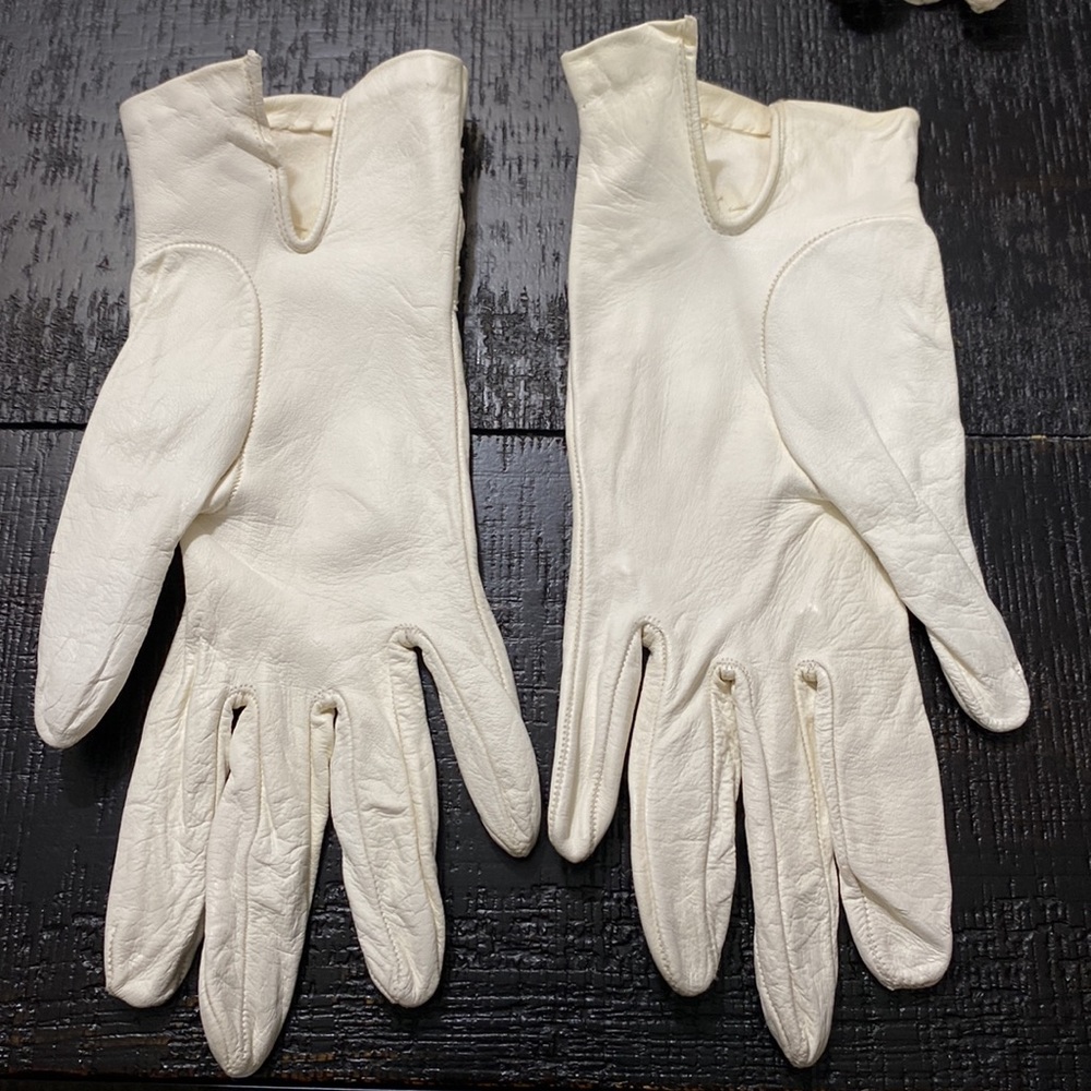 COPY - 2 Pairs Vintage Women’s Leather Gloves - Picture 6 of 16